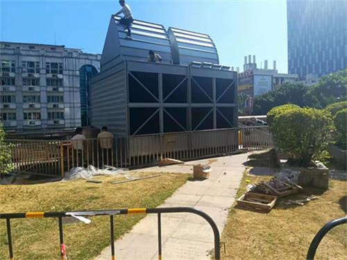 玻璃鋼冷卻塔類型和工作方式,玻璃鋼冷卻塔填料廠家