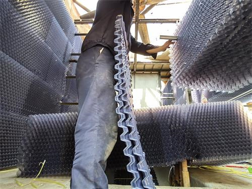 水輪機(jī)冷卻塔改造后的優(yōu)勢(shì),冷卻塔水輪機(jī)工作原理