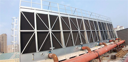 工業(yè)冷卻塔的性能優(yōu)勢(shì)(冷卻塔填料的材質(zhì)性能)