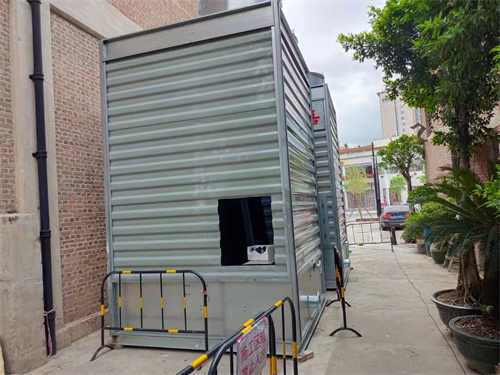 深圳閉式冷卻塔廠家針對(duì)冷卻塔集水盤(pán)和補(bǔ)水方式(深圳閉式橫流式冷卻塔