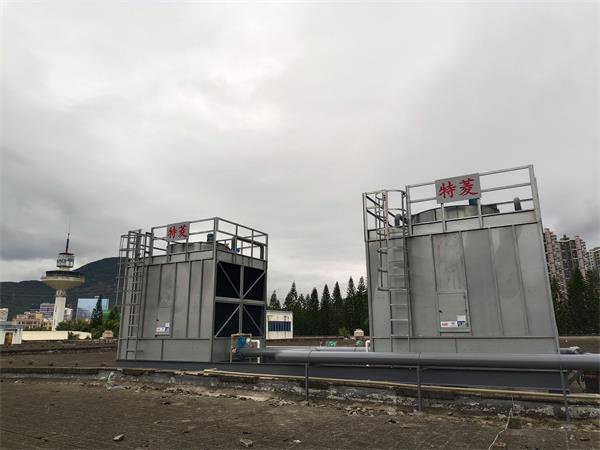 工業冷卻塔中的水溫越來越高怎么辦(冷卻塔出水溫度高怎么辦)